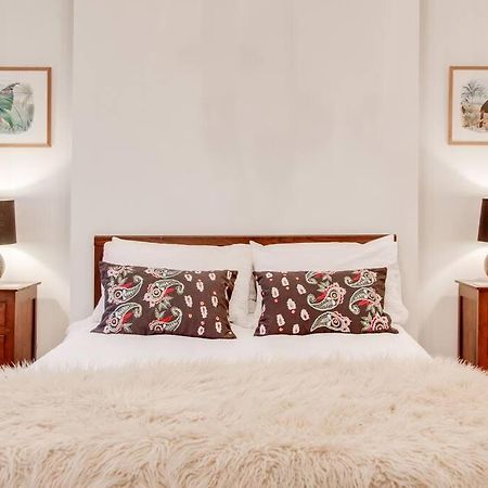 Princes Villa - Large Fully Self Contained Flat, 5 Minutes From The Sea Hastings Extérieur photo