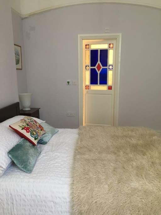 Princes Villa - Large Fully Self Contained Flat, 5 Minutes From The Sea Hastings Extérieur photo