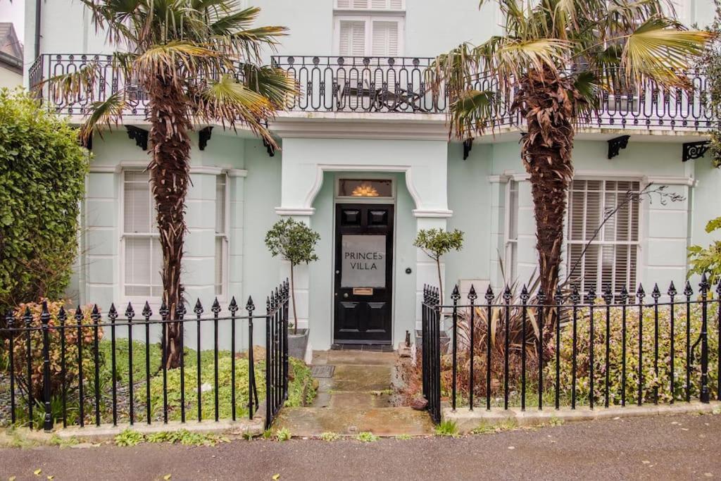 Princes Villa - Large Fully Self Contained Flat, 5 Minutes From The Sea Hastings Extérieur photo