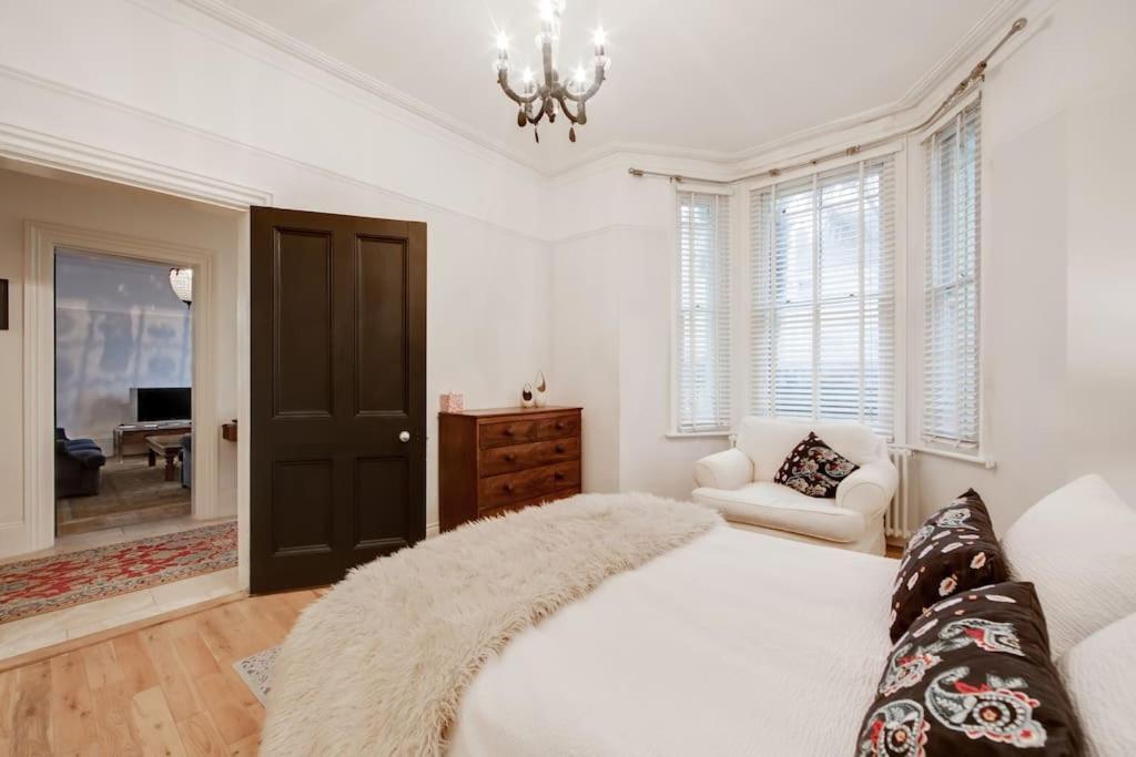 Princes Villa - Large Fully Self Contained Flat, 5 Minutes From The Sea Hastings Extérieur photo