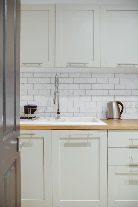 Princes Villa - Large Fully Self Contained Flat, 5 Minutes From The Sea Hastings Extérieur photo