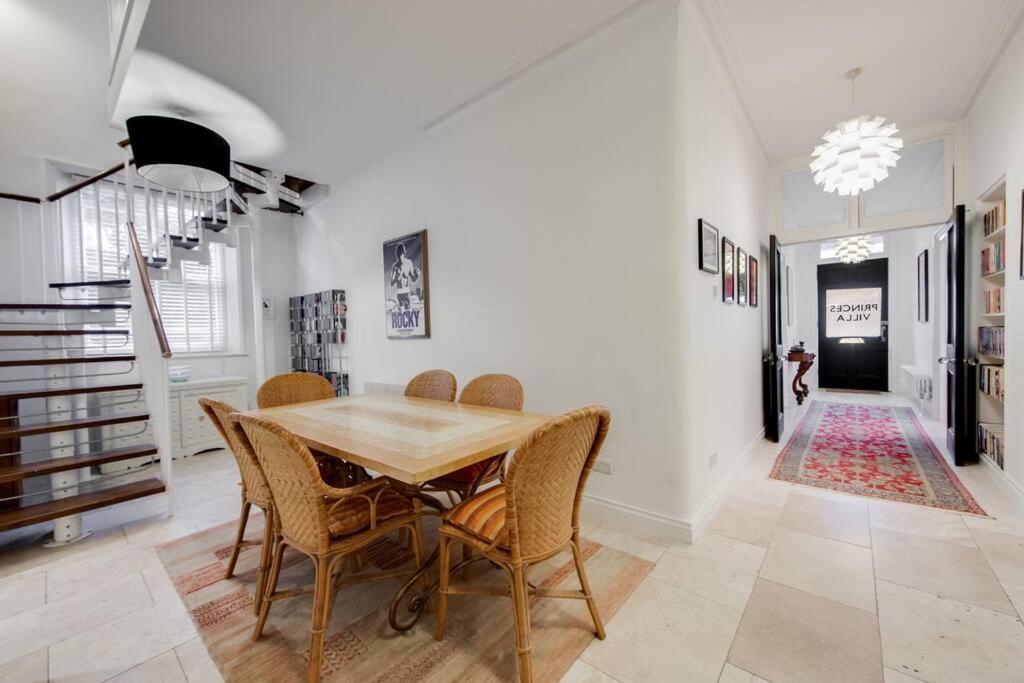 Princes Villa - Large Fully Self Contained Flat, 5 Minutes From The Sea Hastings Extérieur photo