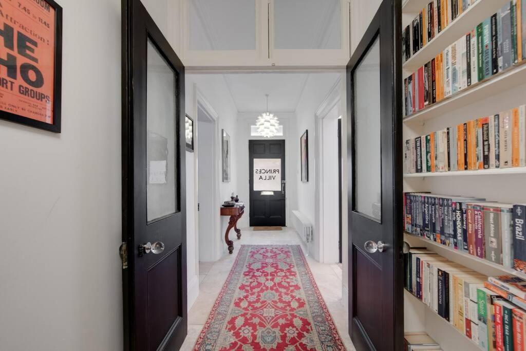 Princes Villa - Large Fully Self Contained Flat, 5 Minutes From The Sea Hastings Extérieur photo